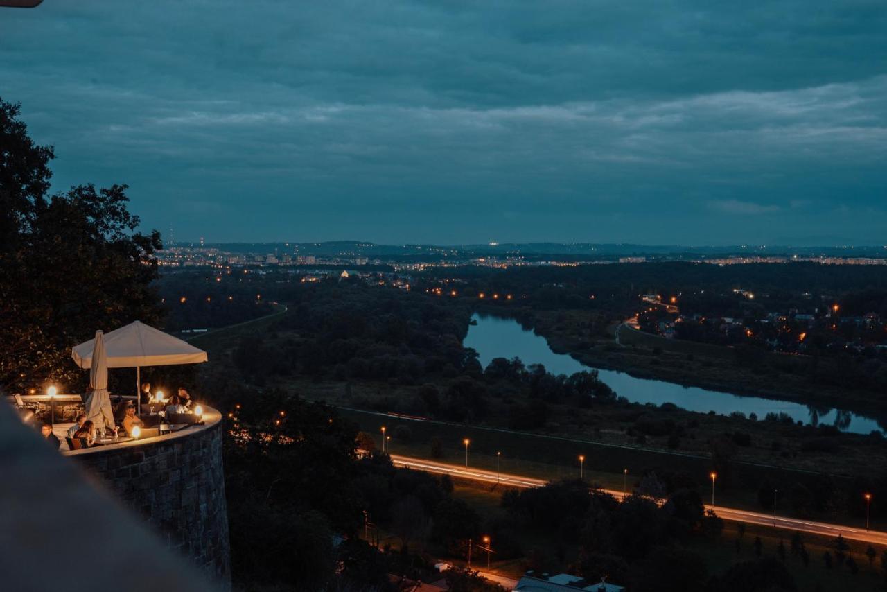 Zinar Castle Hotell Kraków Exteriör bild